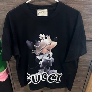 Black T-Shirt with Cartoon Graphic size L